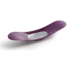 Joseph Joseph Rocker Plastic Garlic Rocker – Aubergine – 20063