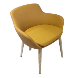 Antarc Lunda Easy Chair – Wood-Look Legs