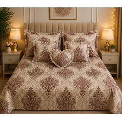 My Sleep Cove Heart – Brown Damask Medallion (8.9ft x 8.2ft)
