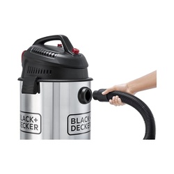 BLACK+DECKER Vacuum Cleaner 30L Pot 1600W S/Steel